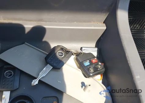 2002 Mercury Mountaineer from USA, damaged, VIN 4M2DU86E82UJ03776